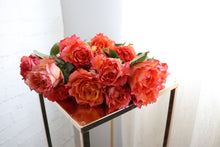 Load image into Gallery viewer, Stop and smell the roses