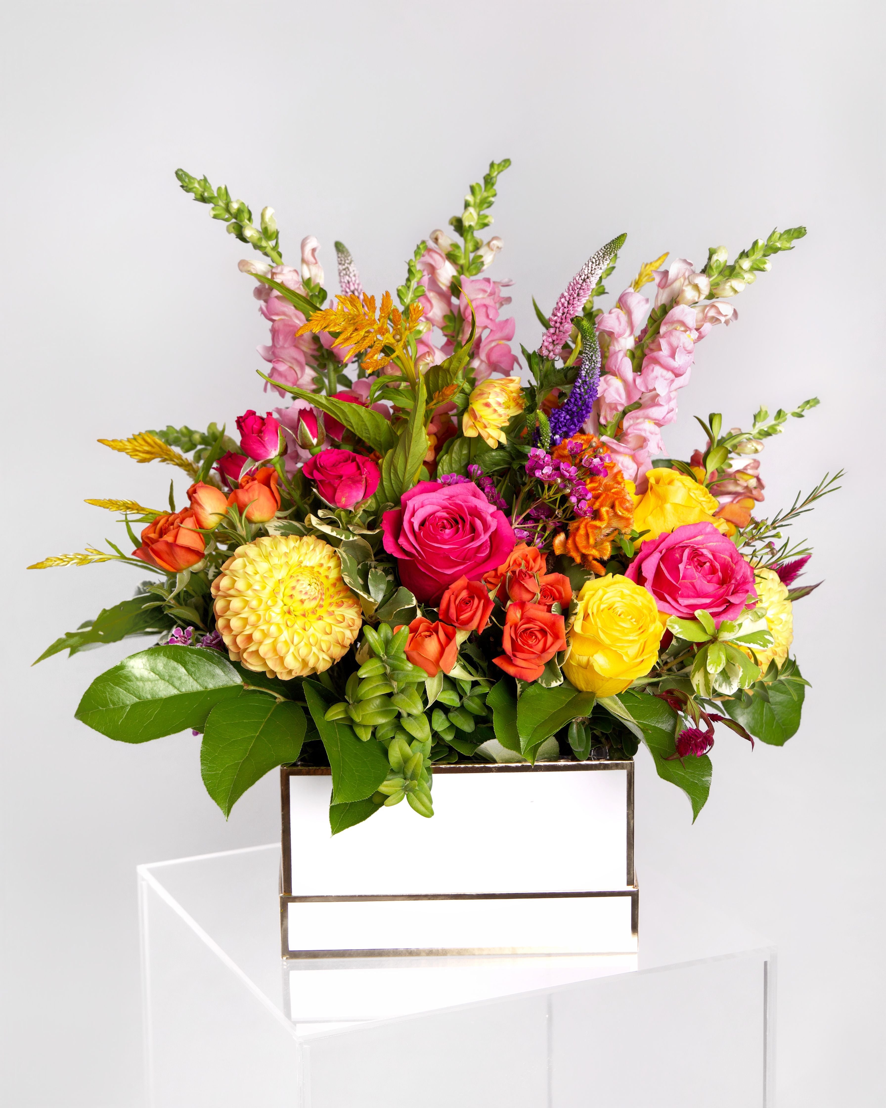Large Bright & Cheery Floral Bloom Box – Sweet Magnolia Florals