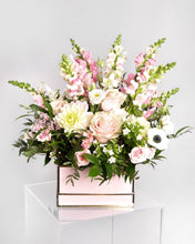 Load image into Gallery viewer, Large Pretty Pastel Floral Bloom Box