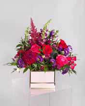 Load image into Gallery viewer, Medium Deep & Bold Floral Bloom Box