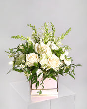 Load image into Gallery viewer, Medium Neutral & Subtle Floral Bloom Box