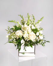 Load image into Gallery viewer, Medium Neutral & Subtle Floral Bloom Box