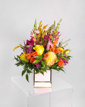 Load image into Gallery viewer, Small Bright & Cheery Bloom Box