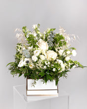 Load image into Gallery viewer, Large Neutral & Subtle Floral Bloom Box