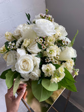 Load image into Gallery viewer, FLOWER MARKET SPECIALS
