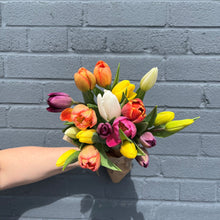 Load image into Gallery viewer, Tulip Bunches
