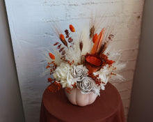 Load image into Gallery viewer, Delicate Fall - Dried Florals
