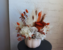 Load image into Gallery viewer, Delicate Fall - Dried Florals
