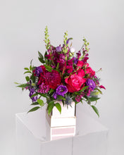 Load image into Gallery viewer, Small Deep &amp; Bold Floral Bloom Box
