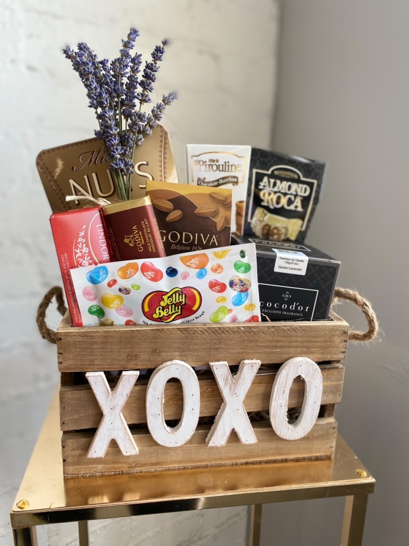 Small Valentines Day Gift Basket